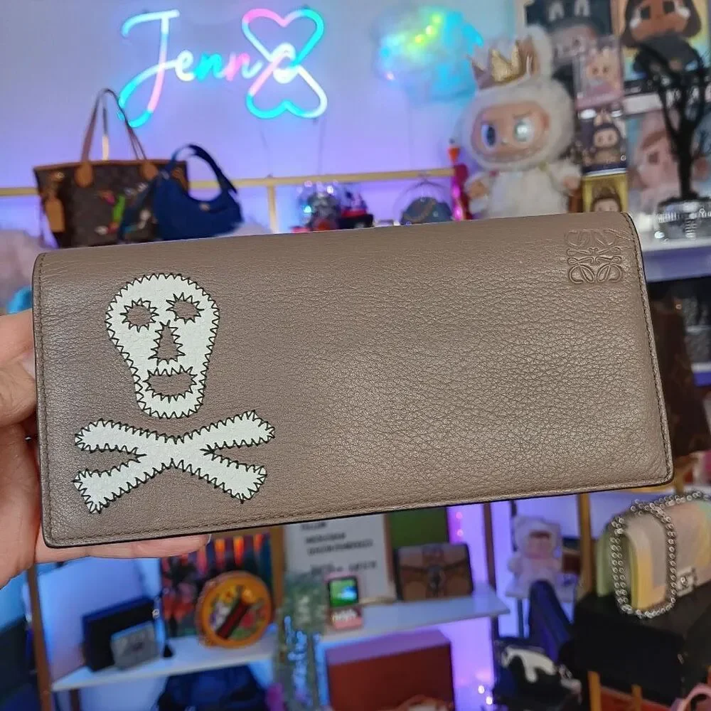 Loewe Limited Edition Skull Tan Brown Leather Large Size Bi-Fold Wallet Men’s Wo